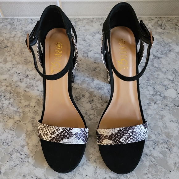 Rouge Helium Influencer Chunk Heel Open Toe White Snakeskin Strappy Shoes Sz: 8 - Picture 2 of 6